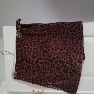 Leopard skorts